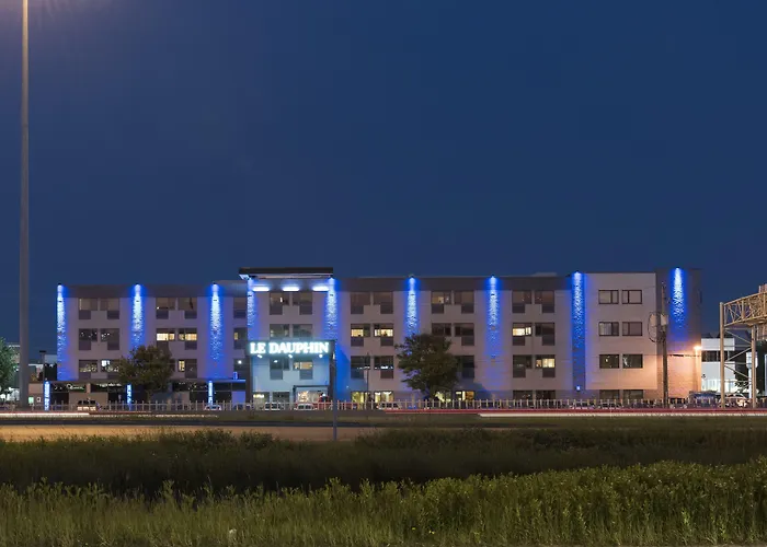 Hotel & Suites Le Dauphin Quebec