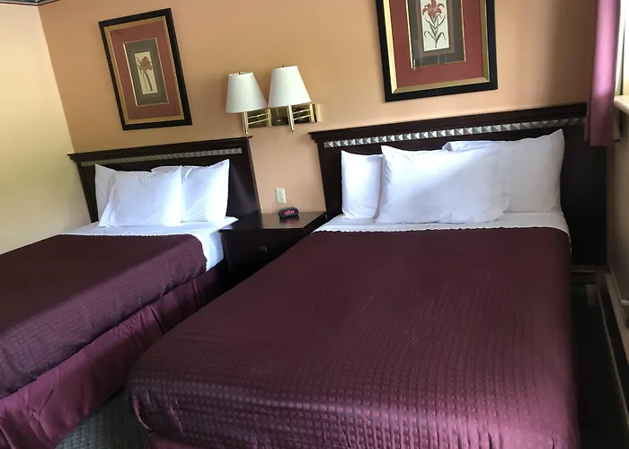 Hometown Inn