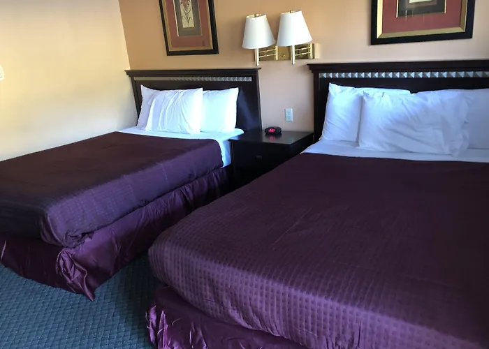 Hometown Inn