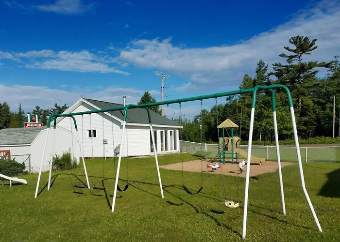 Starlite Budget Inn Mackinaw City