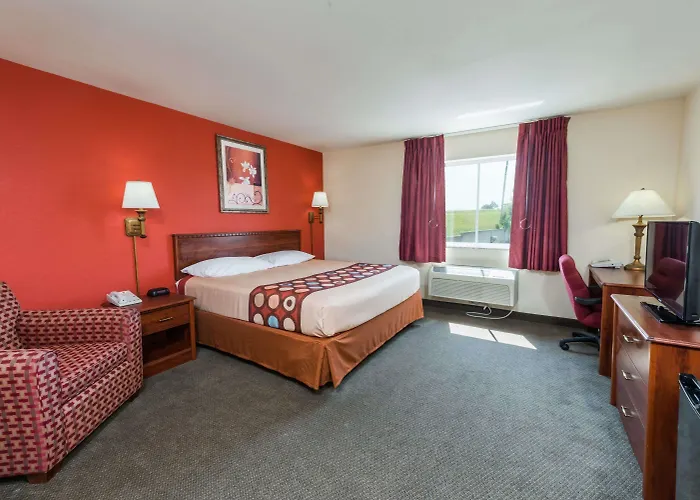 Super 8 By Wyndham St Robert Ft Leonard Wood Area