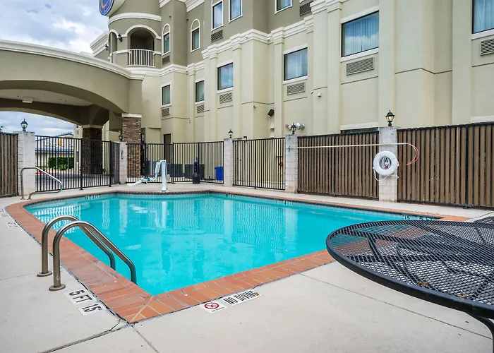 Comfort Suites Near Texas State University San Marcos