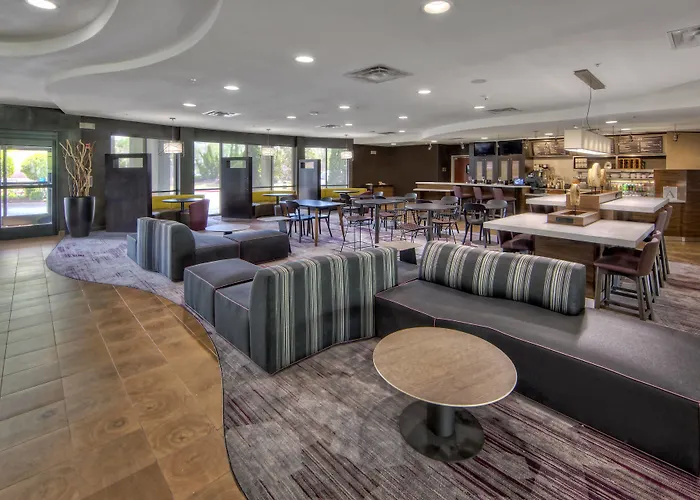 Courtyard By Marriott Memphis Southaven