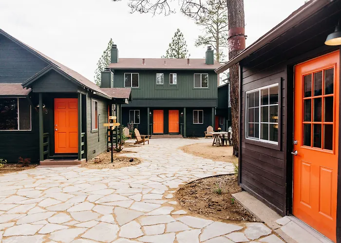 Noon Lodge Big Bear Lake