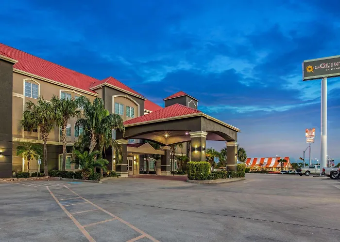 La Quinta By Wyndham Corpus Christi Airport