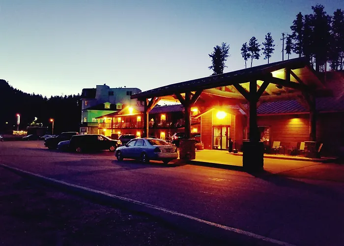 Rushmore Express & Suites Keystone