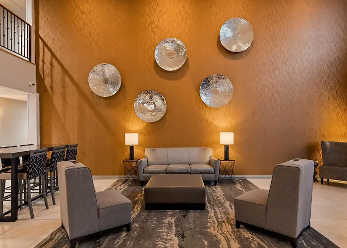 Best Western Plus New Cumberland