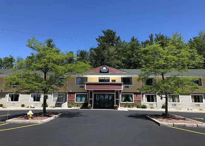 Days Inn & Suites By Wyndham Stevens Point