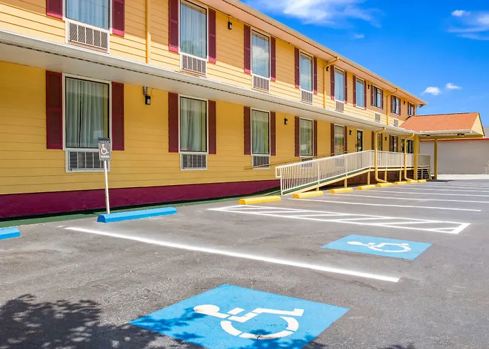 Americas Best Value Inn - Clayton