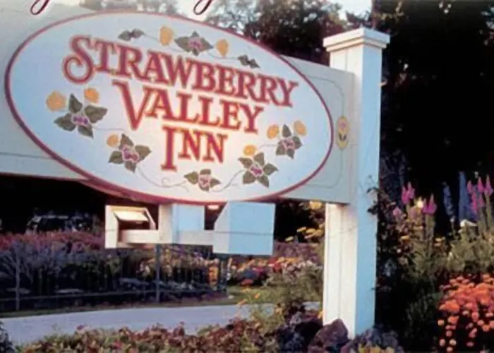 Strawberry Valley Inn Mount Shasta