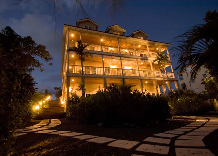 A Stone'S Throw Away Hotel Nassau