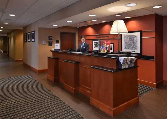 Hampton Inn & Suites Tacoma