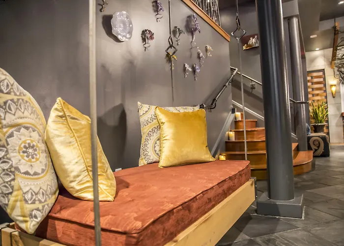 Bluegreen Vacations Club La Pension, Ascend Collection Resort New Orleans
