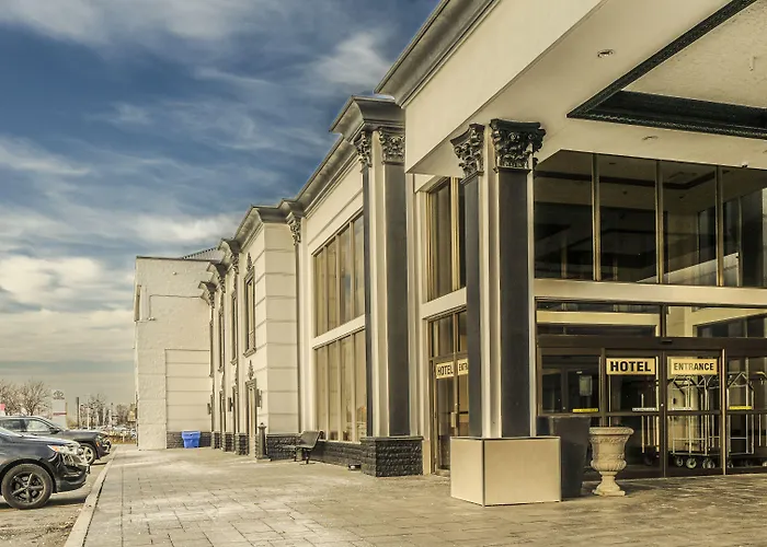 Woodbine Hotel & Suites