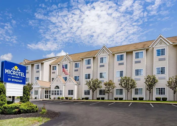 Microtel Inn & Suites By Wyndham Johnstown