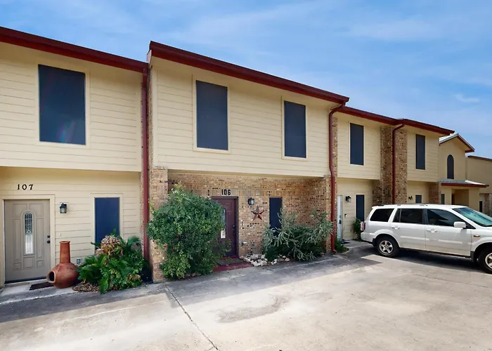 Canyon Lake Getaway