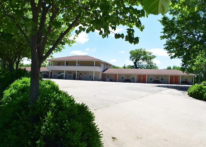 Best Budget Inn