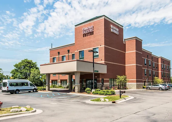 Comfort Suites Canton - Detroit