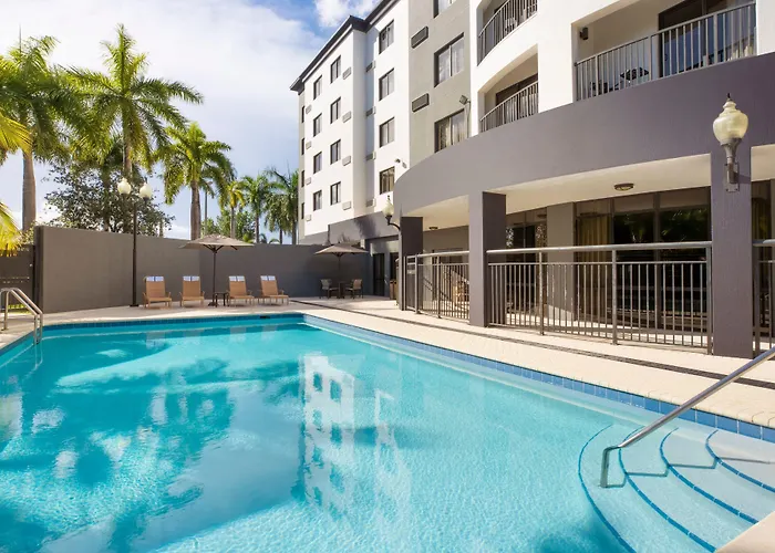 Courtyard By Marriott Miami At Dolphin Mall Sweetwater