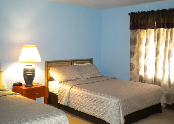 Valley Hi Hotel Fraser