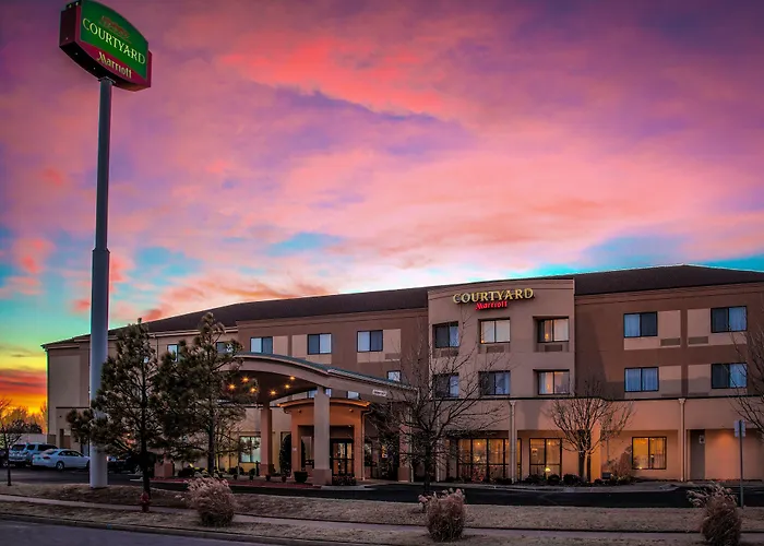 Courtyard By Marriott Norman