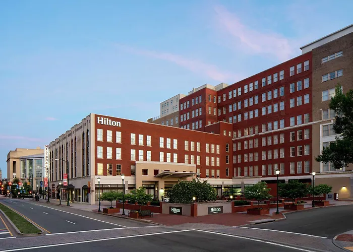 Hilton Richmond Downtown Hotel