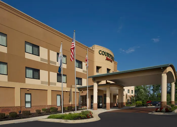 Courtyard By Marriott Waldorf Hotel