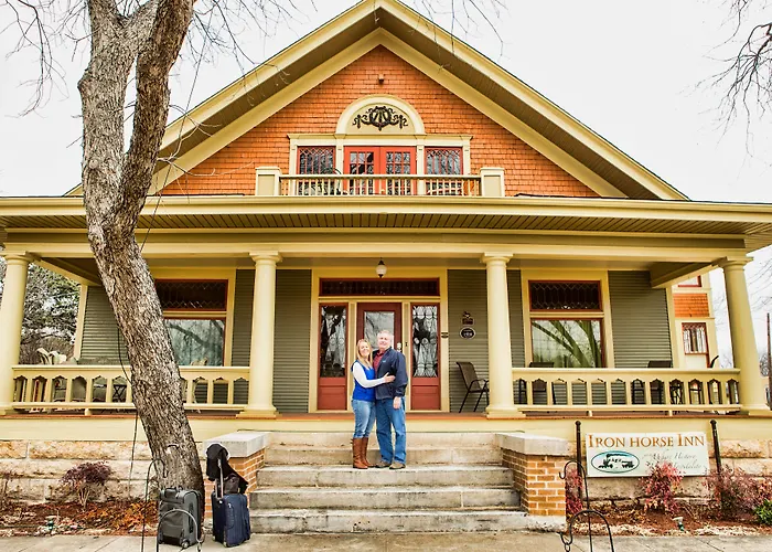Iron Horse Inn