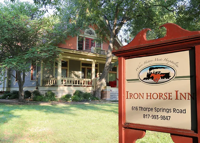 Iron Horse Inn