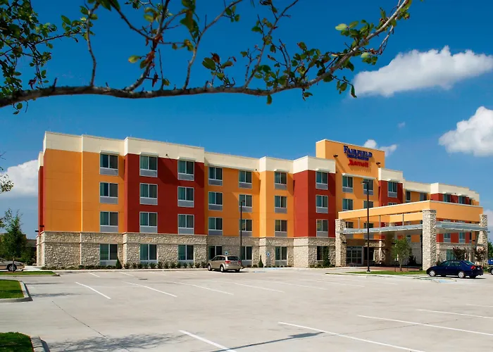 Fairfield Inn & Suites By Marriott Dallas Plano The Colony