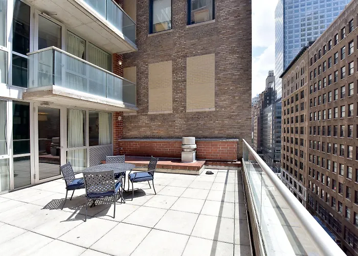 Hotel 32 32 New York