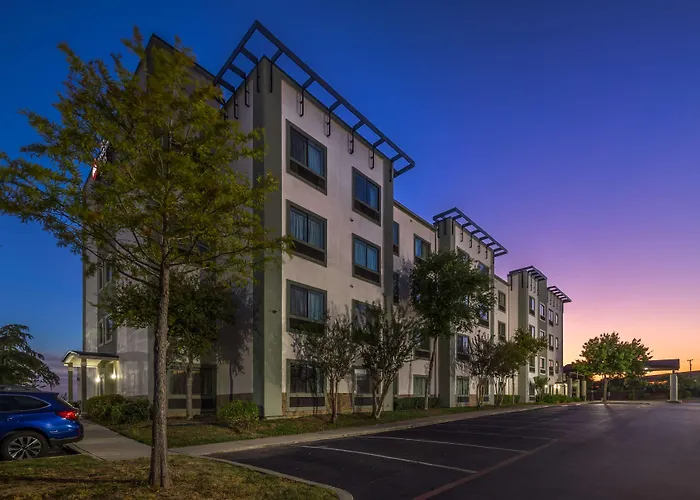 Best Western Plus Lackland Hotel And Suites. San Antonio