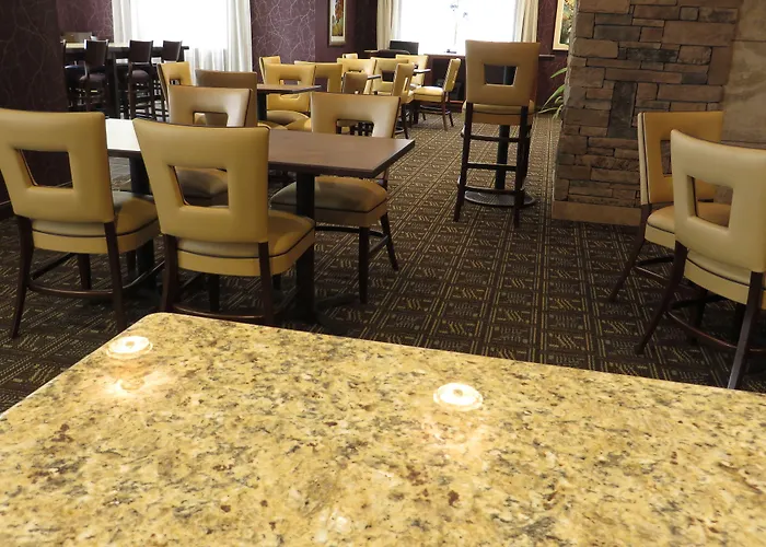 Wingate By Wyndham Elkins Hotel