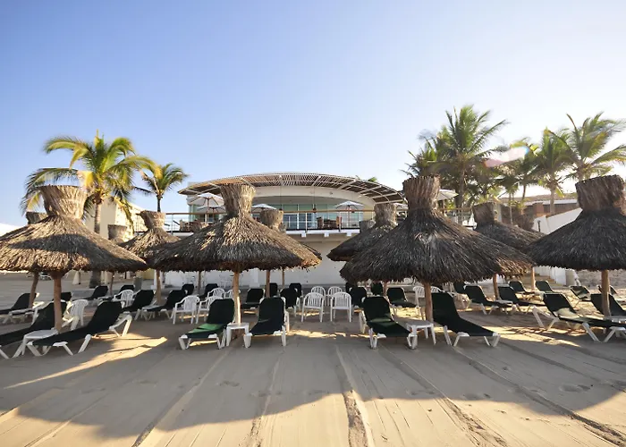 Ocean Breeze Mazatlan Hotel
