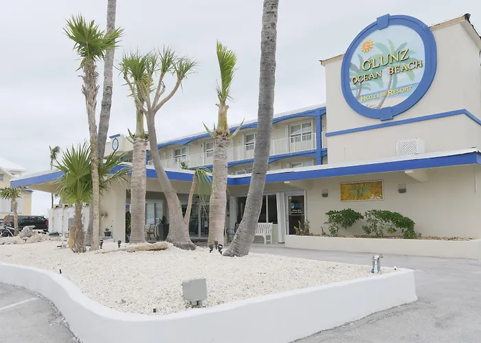 Glunz Ocean Beach Hotel And Resort Marathon