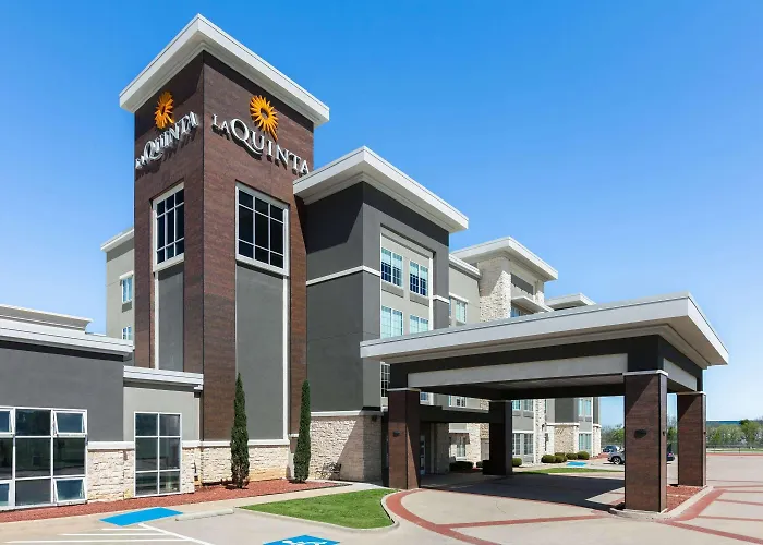 La Quinta Inn & Suites By Wyndham Ft Worth-Burleson