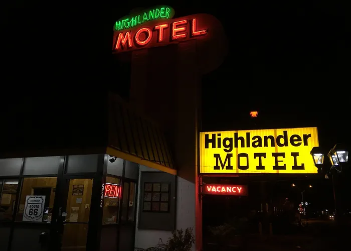 Highlander Motel