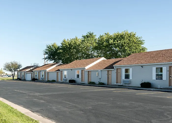 Rodeway Inn & Suites Austin I-90