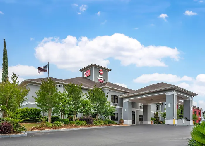 Best Western Plus Circle Inn
