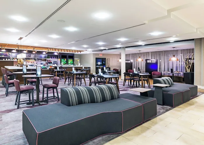 Courtyard By Marriott Tulsa Woodland Hills Hotel
