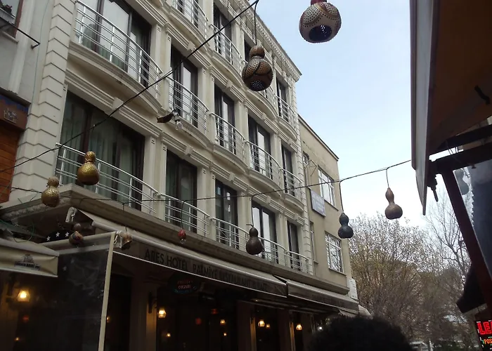Ares Hotel