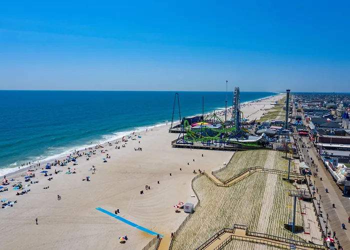 Boardwalk Hotel Charlee & Apartments Beach Hotel Oceanfront Seaside Heights