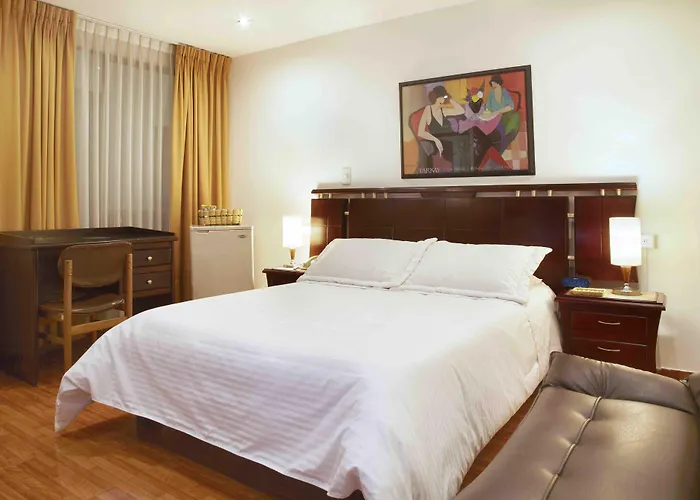 Hotel Charlies Place