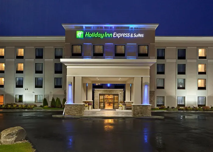 Holiday Inn Express & Suites Malone By Ihg