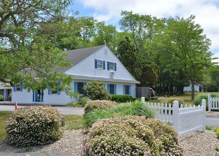 Blue Dolphin Inn Eastham