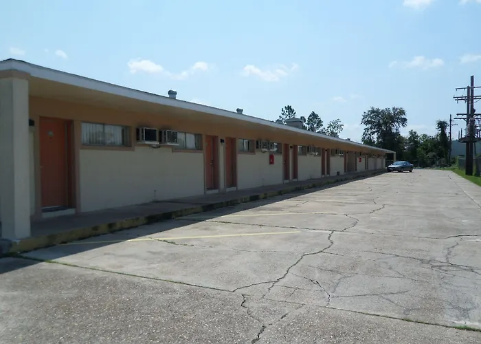 Deluxe Inn Motel Lake Charles