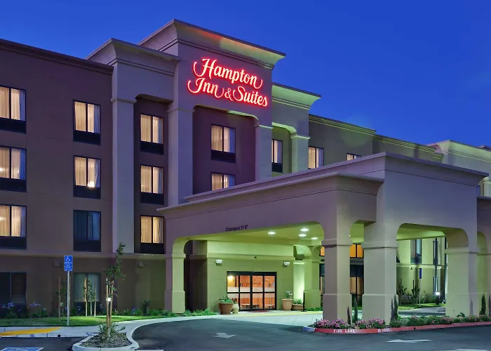 Hampton Inn & Suites Fresno - Northwest