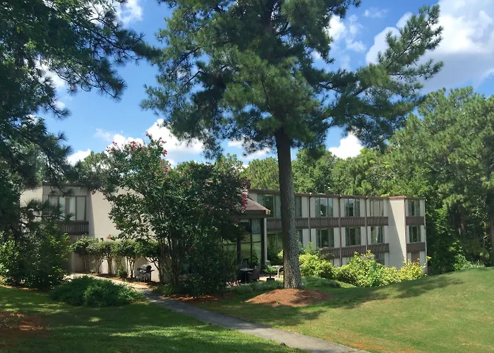 The Inn At Houndslake Aiken