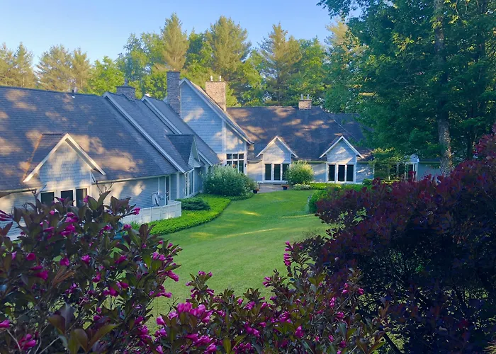 Stone Hill Inn