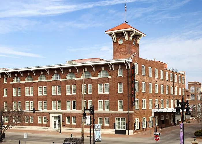 Hotel At Old Town